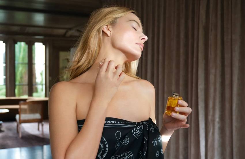 Margot Robbie for Armani Beauty Perfume